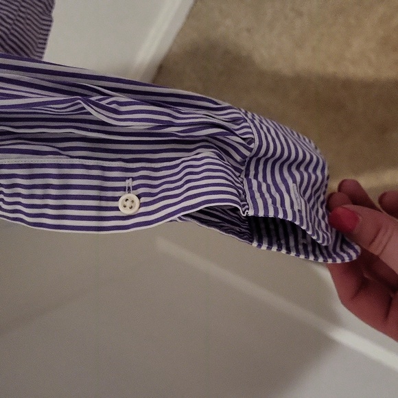 Excellent condition Ralph Lauren Custom Fit Button Up - Picture 4 of 5